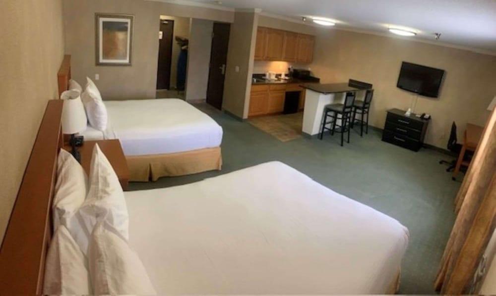 Best Western Davison Inn photo 20