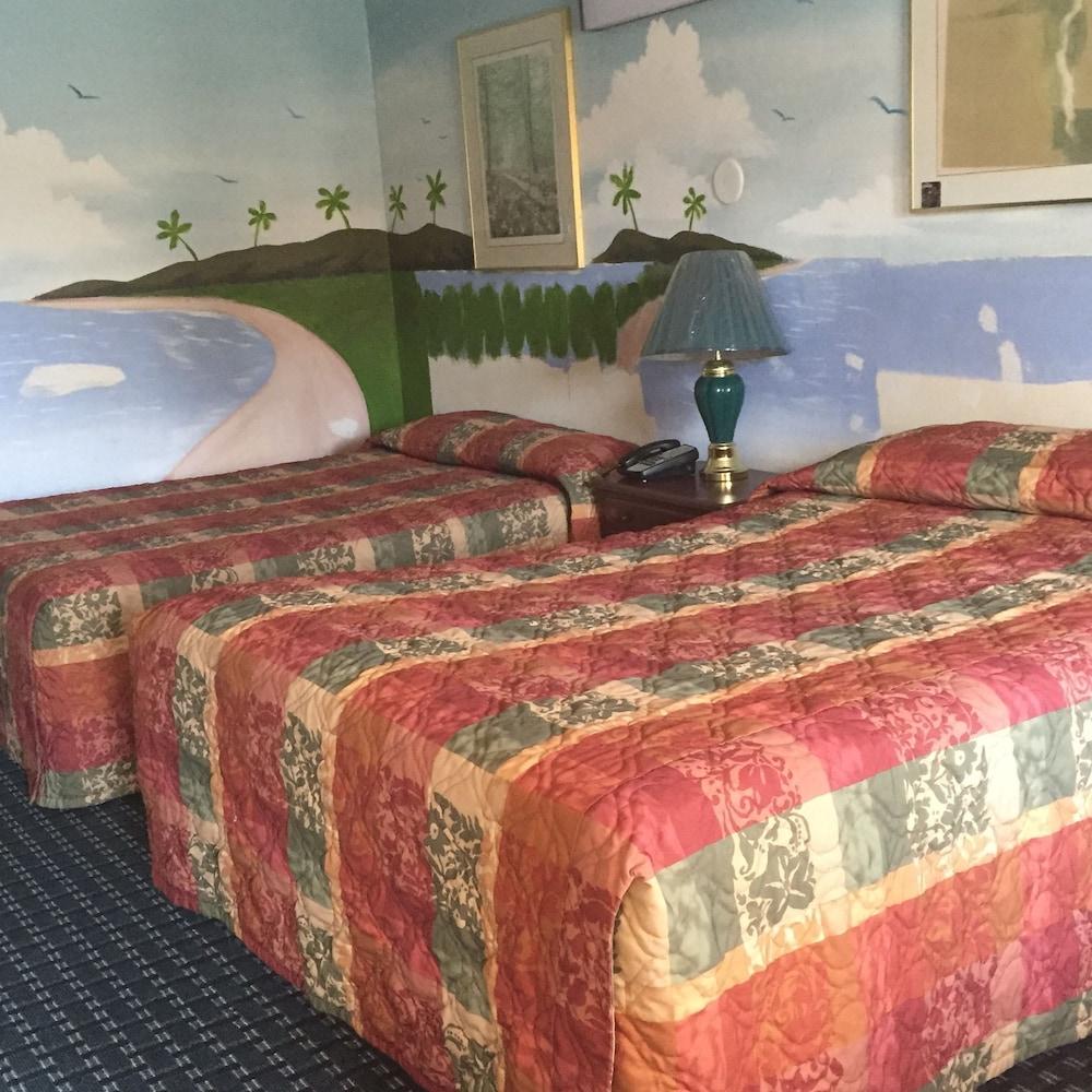 Guest Inn & Suites photo 2