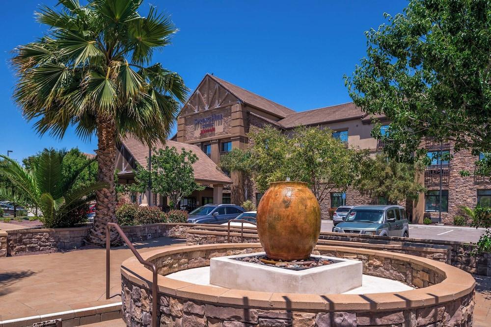 Springhill Suites by Marriott Temecula Wine Country photo 21