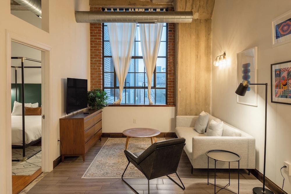 Sosuite at Independence Lofts - Callowhill photo 87
