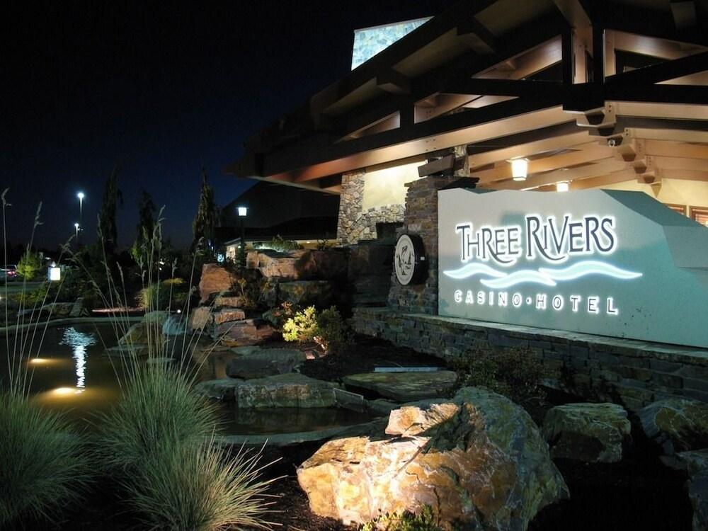 Three Rivers Casino Resort photo 28