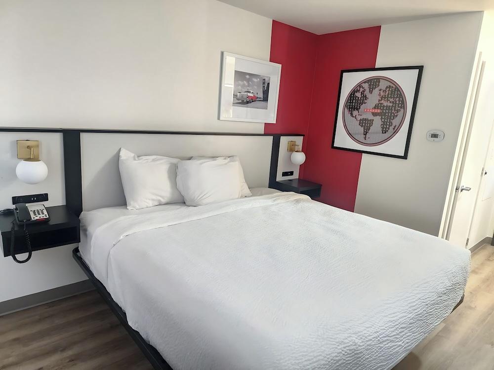 Ramada by Wyndham York Harrisburg Hershey photo 6