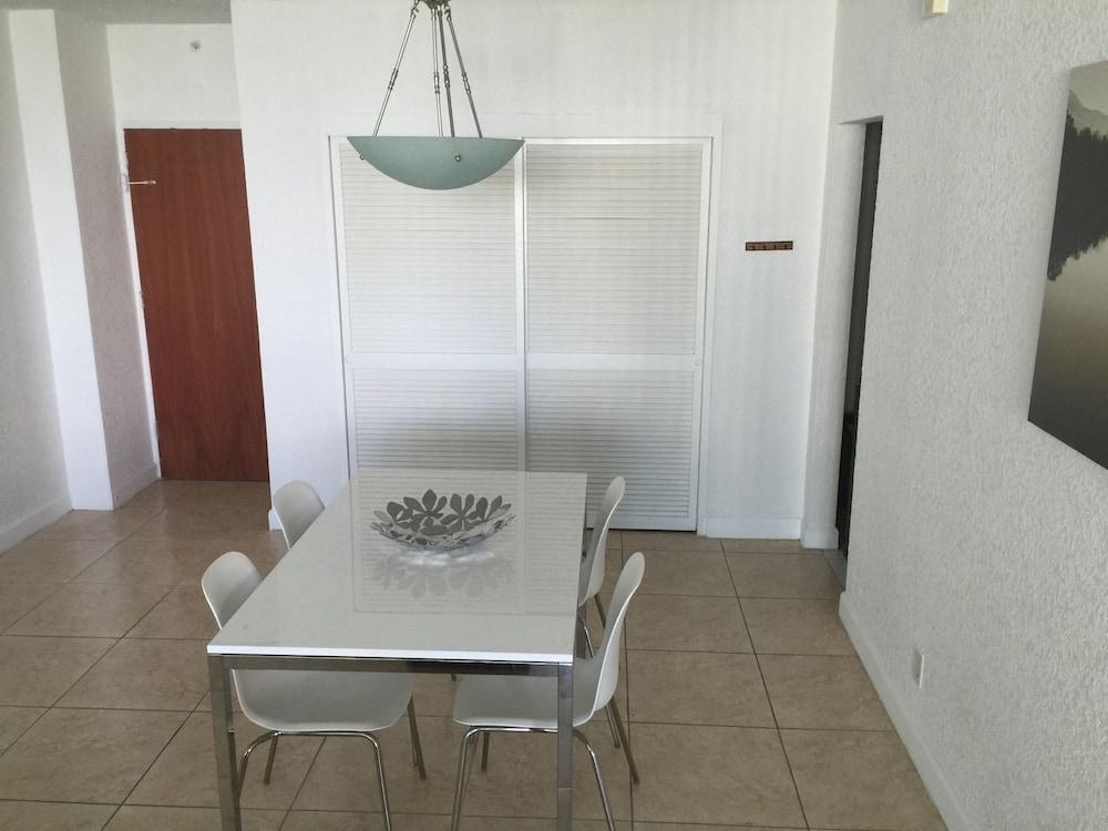 Beach Apartments Hollywood photo 3