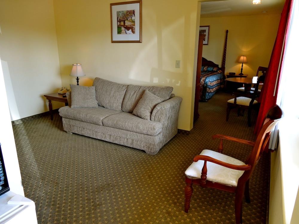Whispering Pines by Hotel O Whitestone VA photo 12