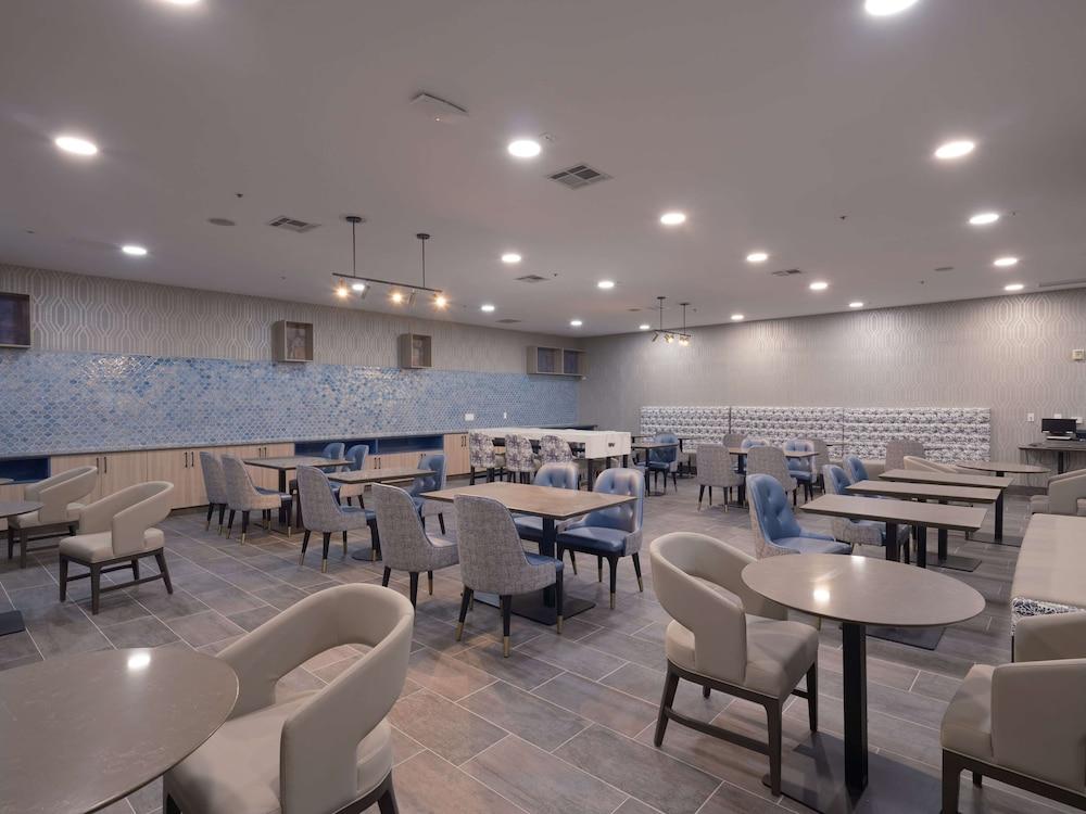 DoubleTree by Hilton Livermore, CA photo 25