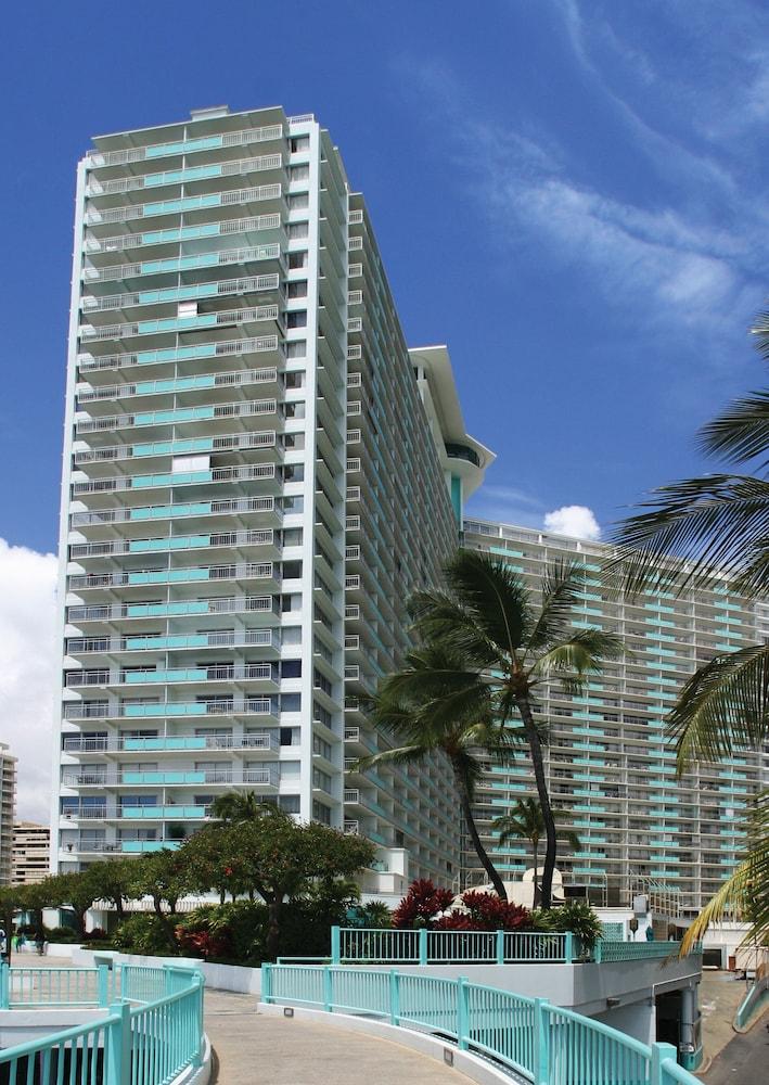 Waikiki Marina Resort at the Ilikai photo 33