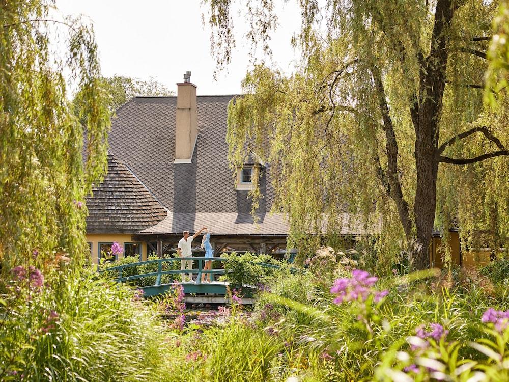 Mirbeau Inn and Spa photo 68