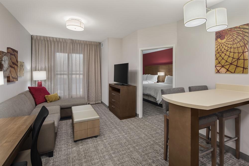 Staybridge Suites Florence - Civic Center by IHG photo 7