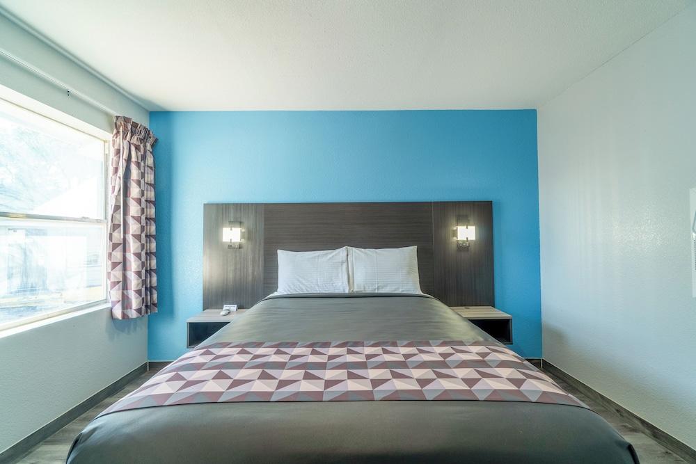 Royal Inn by OYO photo 61