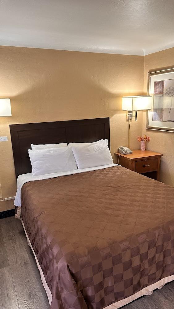Motel 6 Williams, AZ – Historic Route 66 photo 22