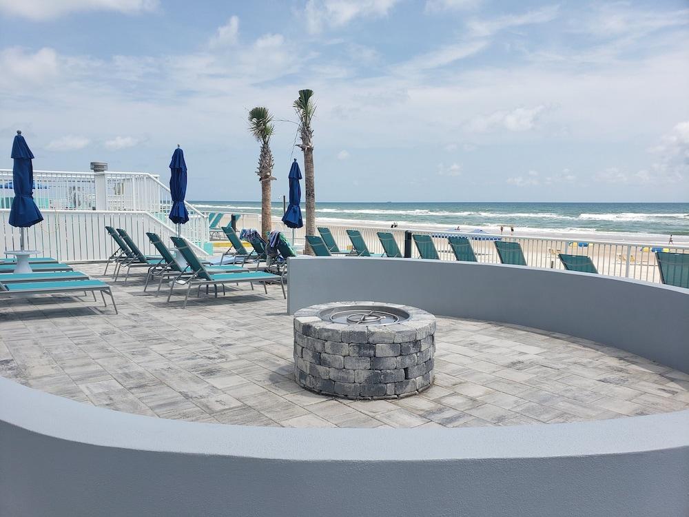 The Maverick Resort photo 12