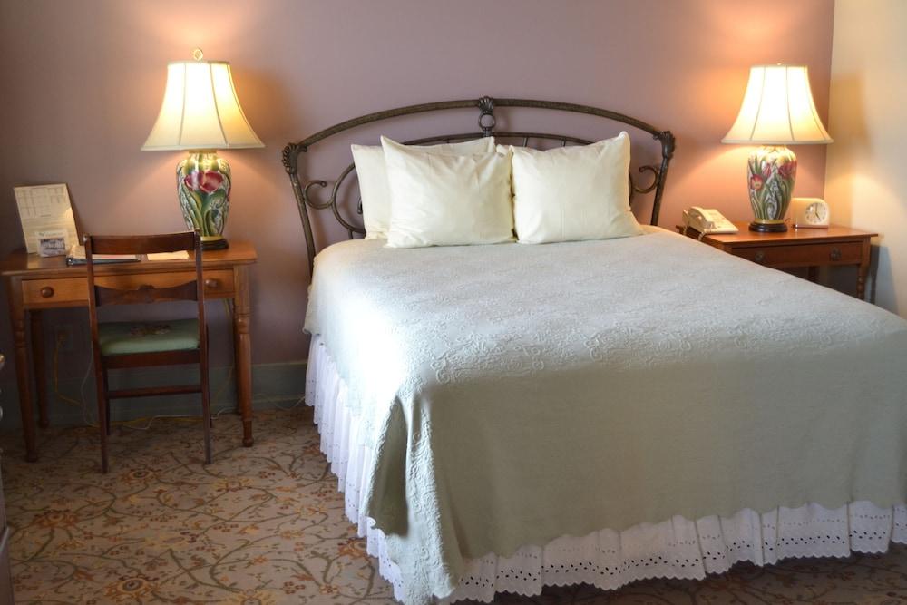 The Black Hawk Hotel photo 50
