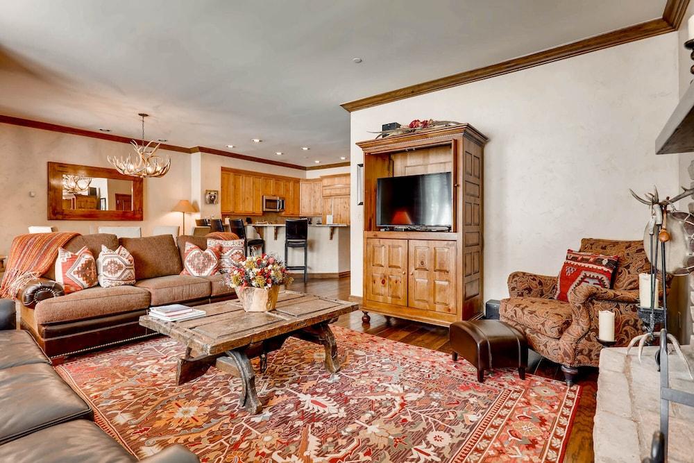 Highlands Area by East West Hospitality photo 45