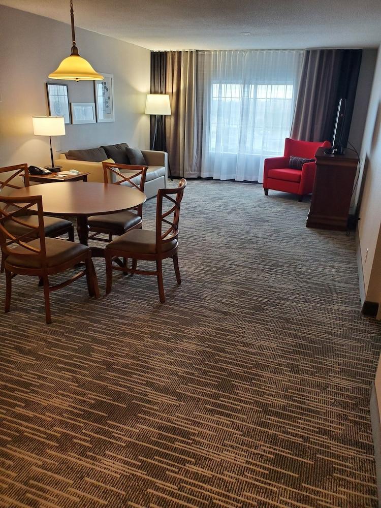 Country Inn & Suites by Radisson, Fredericksburg South (I-95), VA photo 32