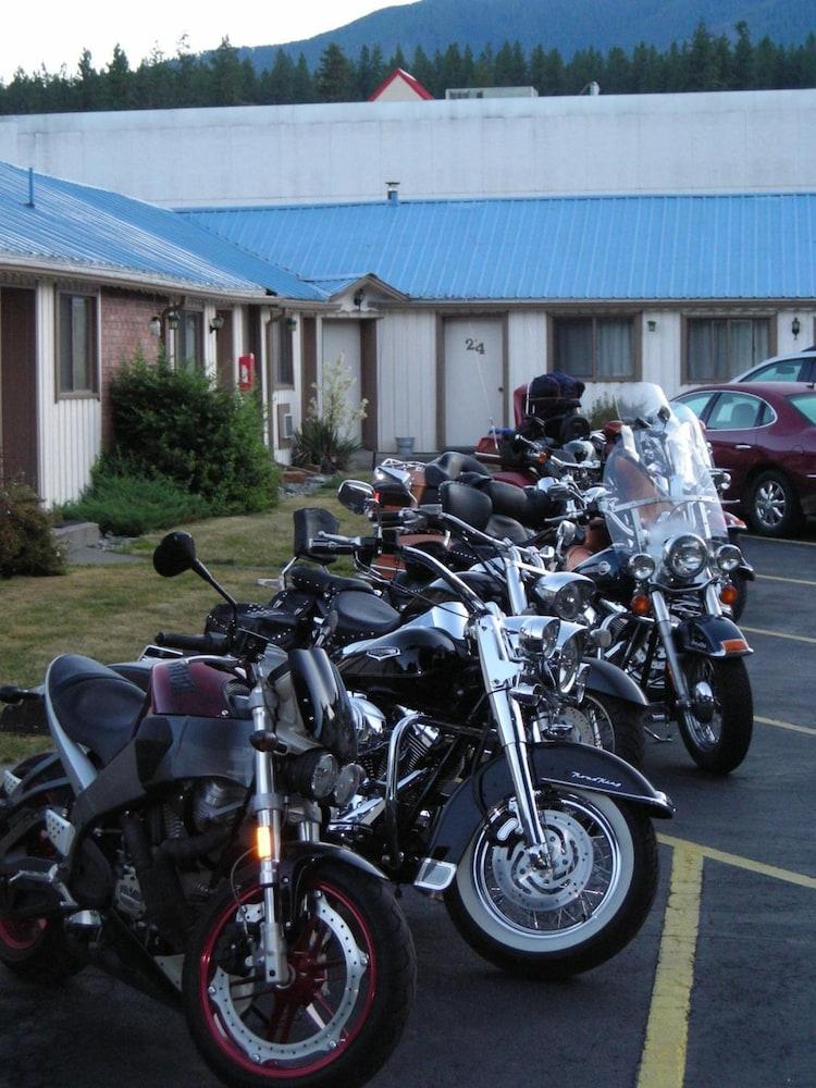 Falls Motel photo 10