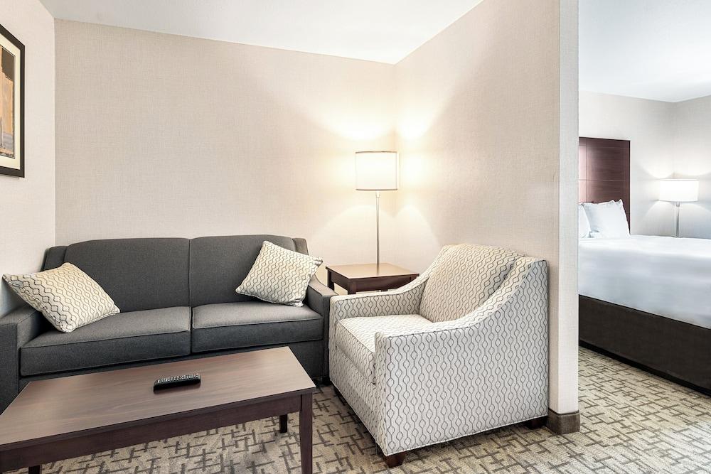 Boarders Inn & Suites by Cobblestone Hotels - Shawano photo 15