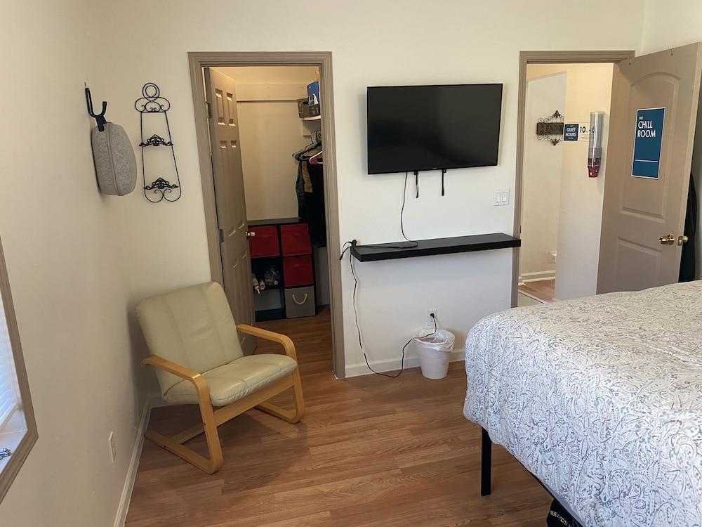 WHOLE Family - Barrette - Hostel photo 34