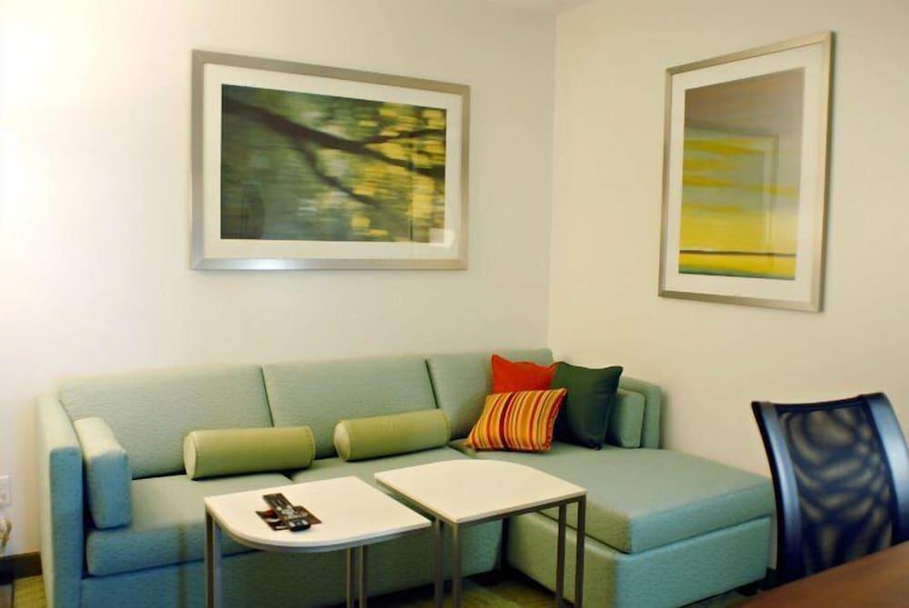 SpringHill Suites by Marriott Quakertown photo 6
