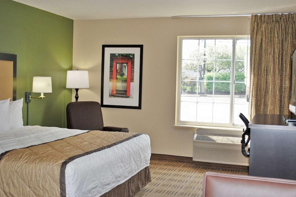 Beachwood Extended Suites photo 21
