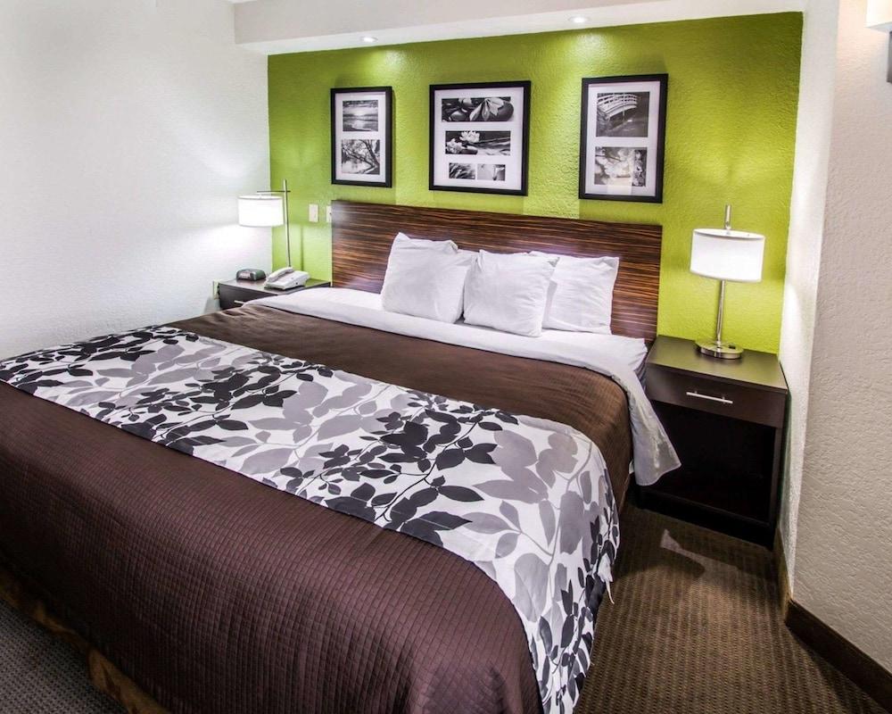 Sleep Inn Fort Pierce I-95 photo 5