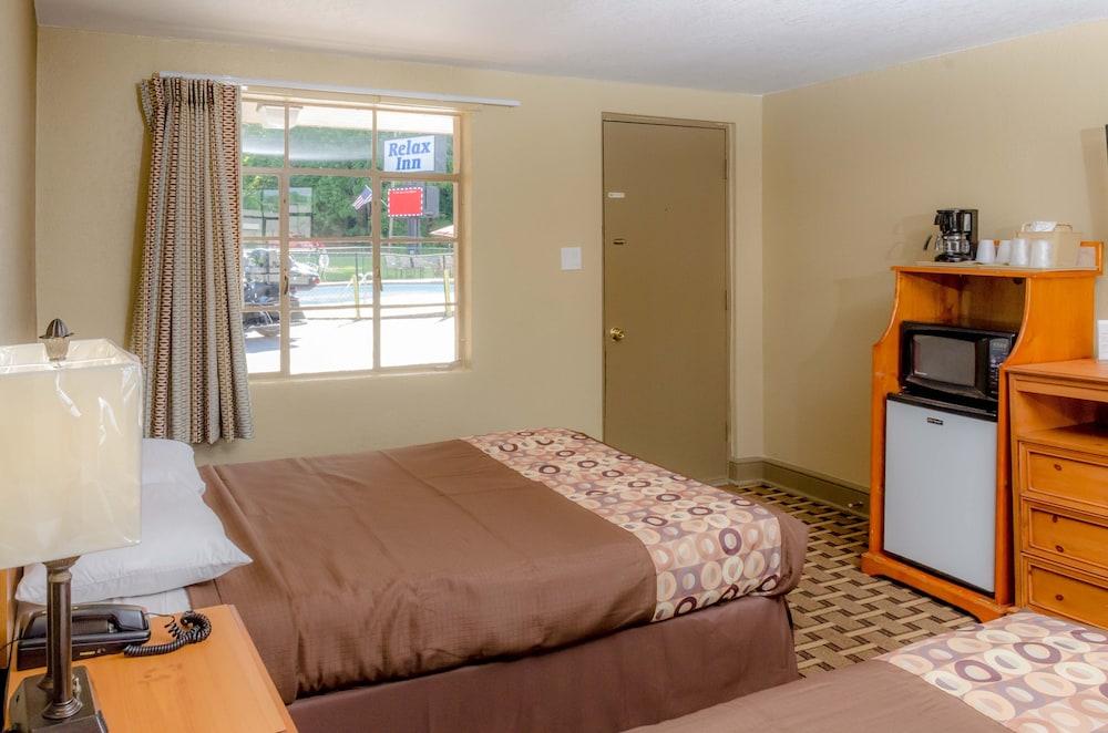 Relax Inn photo 4