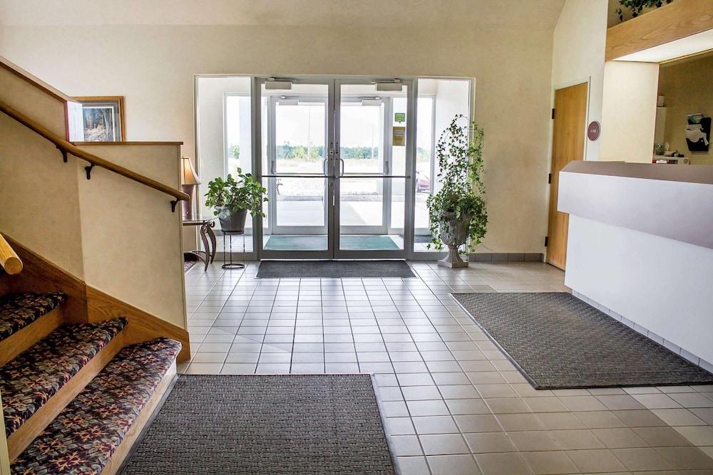 Rodeway Inn Abbotsford photo 31