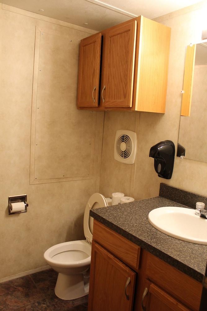 Target Hospitality-Orla North Lodge photo 11