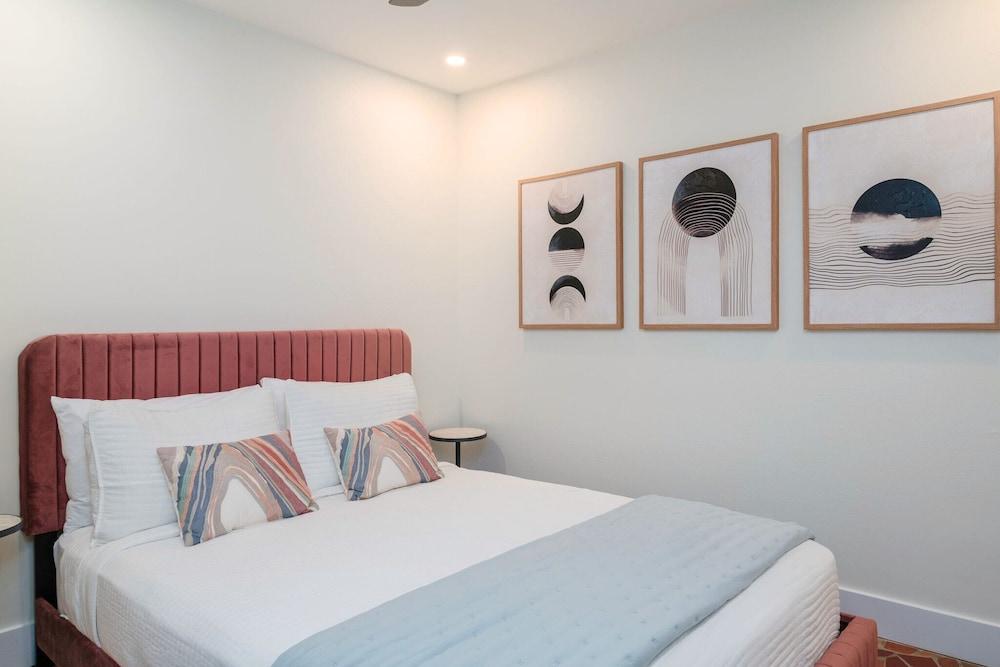Haleys Court Boutique Motel photo 48