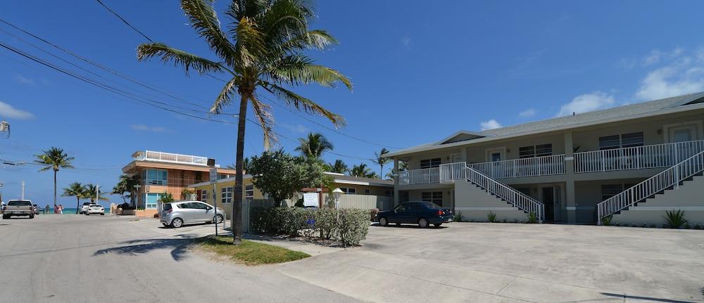 Hollywood by the Sea Hotel photo 68