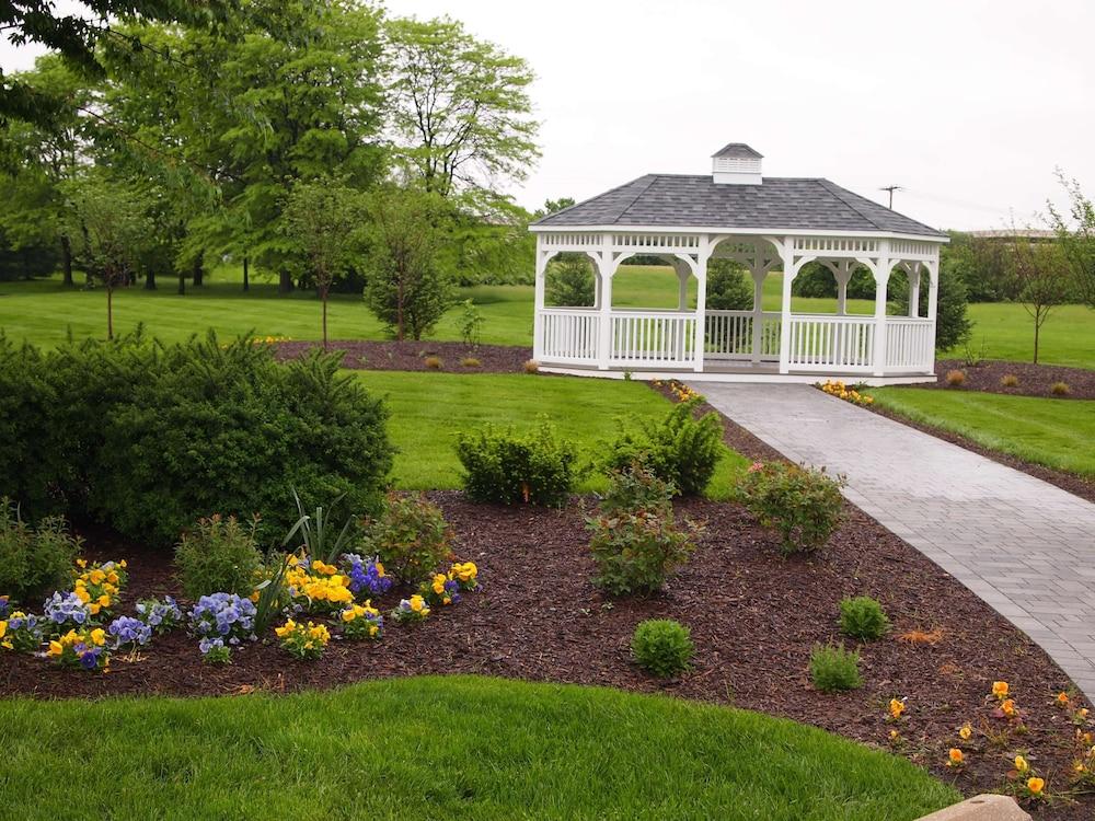 SureStay Plus Hotel by Best Western Lehigh Valley photo 23