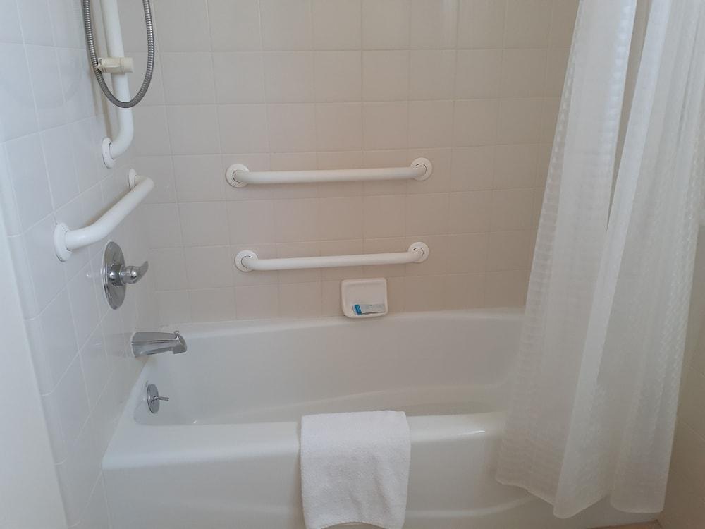 Melody Ranch Motel photo 30