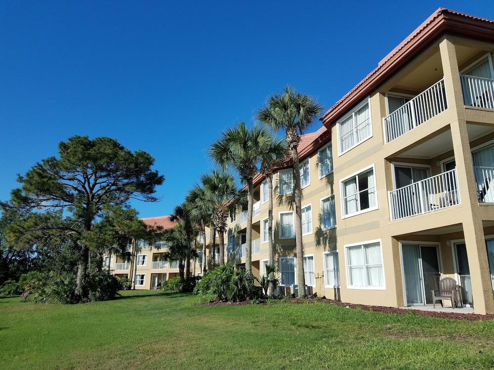 Parc Corniche Condominium Suite Hotel photo 1