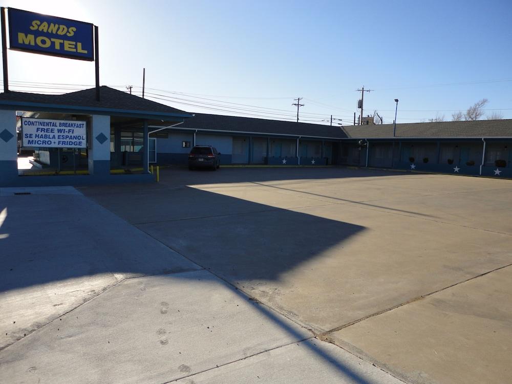 Sands Motel photo 12