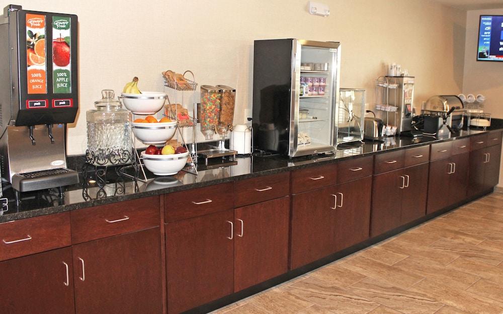 Cobblestone Inn & Suites - Lamoni photo 10