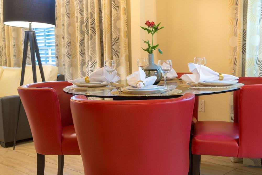 Tradewinds Apartment Hotel photo 38