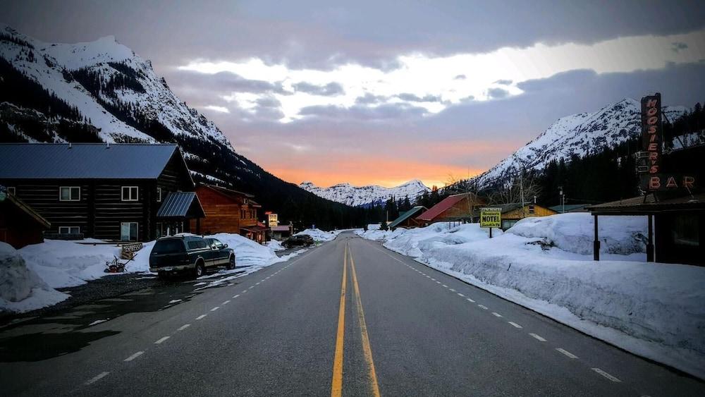 Alpine Motel photo 8