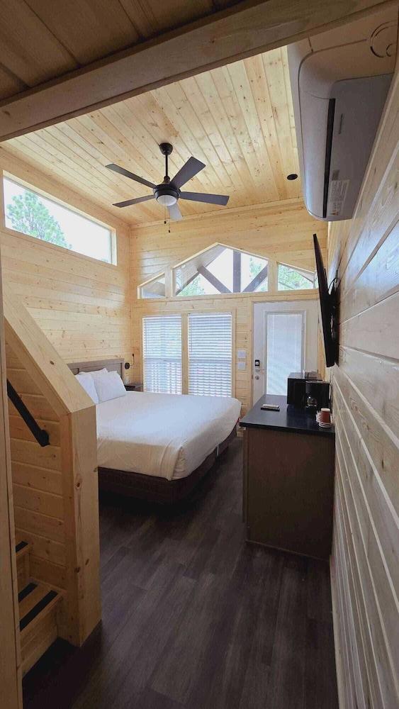 Grand Canyon Tiny Homes photo 18