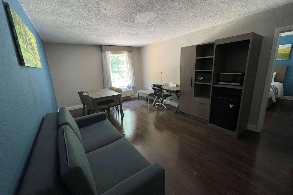 Wingate by Wyndham Columbia/Fort Jackson photo 24