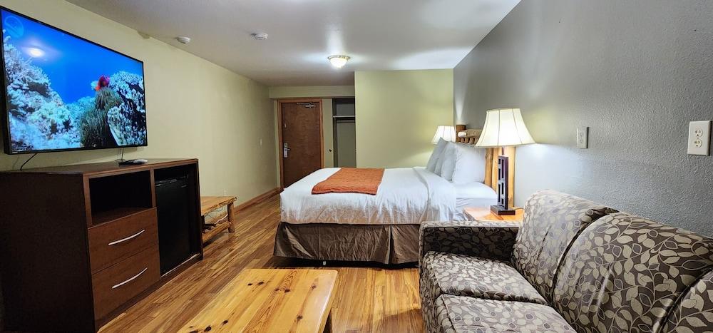 Nisqually Lodge photo 53