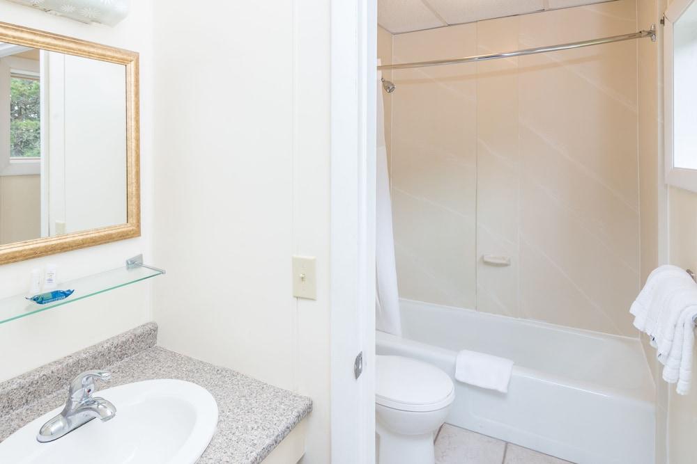 Ocean Park Inn photo 27