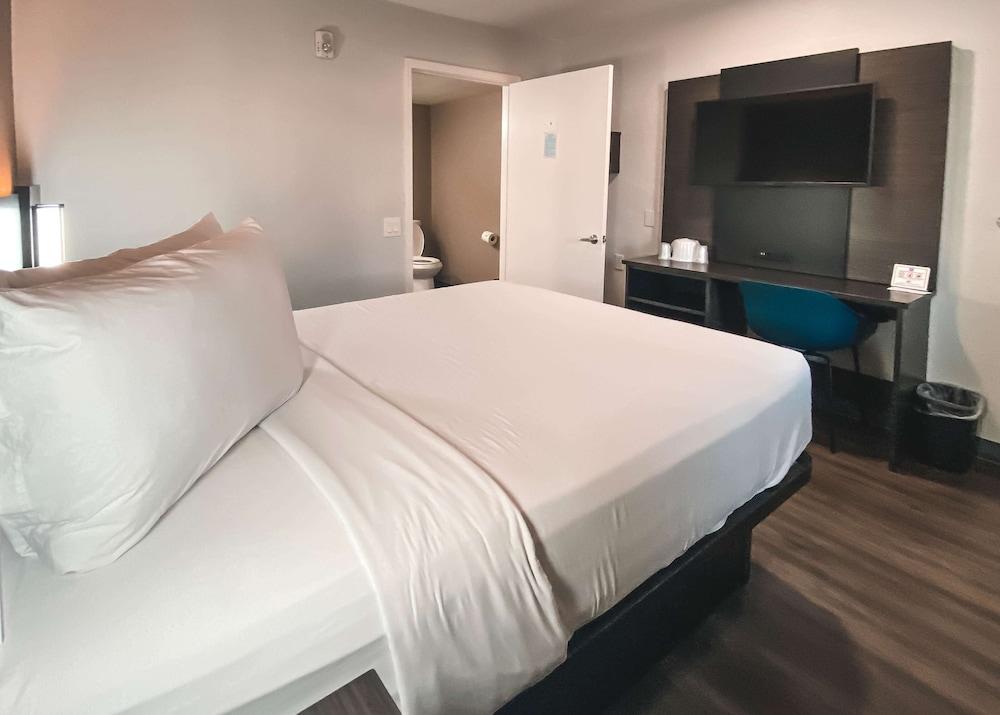 Motel 6 West Sacramento, CA photo 11