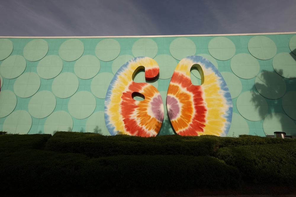 Disney's Pop Century Resort photo 41