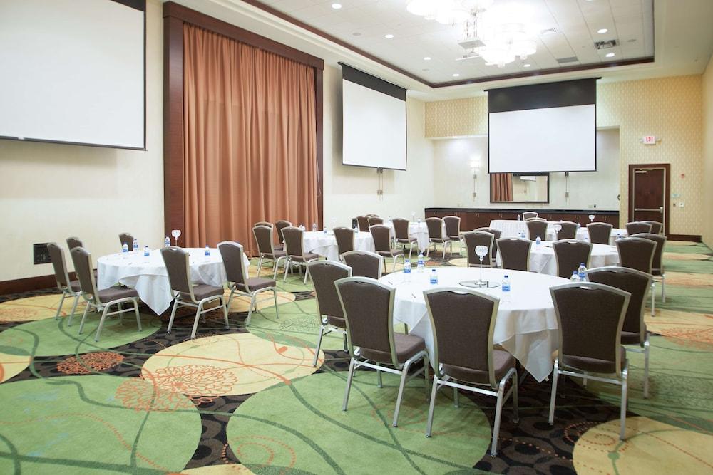 Embassy Suites by Hilton Fayetteville Fort Bragg photo 40