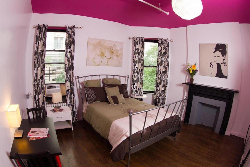 Central Park West Hostel photo 14