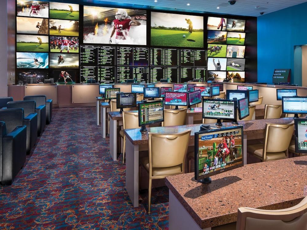 The Aquarius Casino Resort, BW Premier Collection photo 29