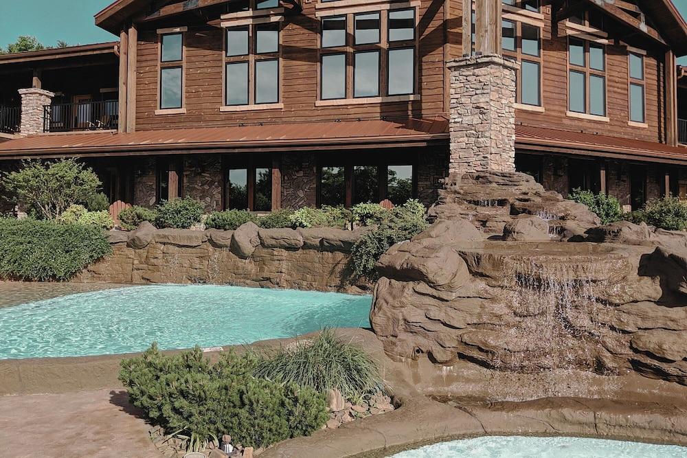 Stonewater Cove photo 30