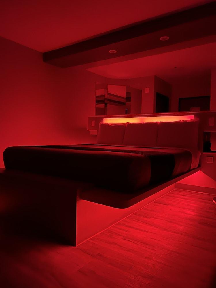 Crystal Inn Missouri City photo 13