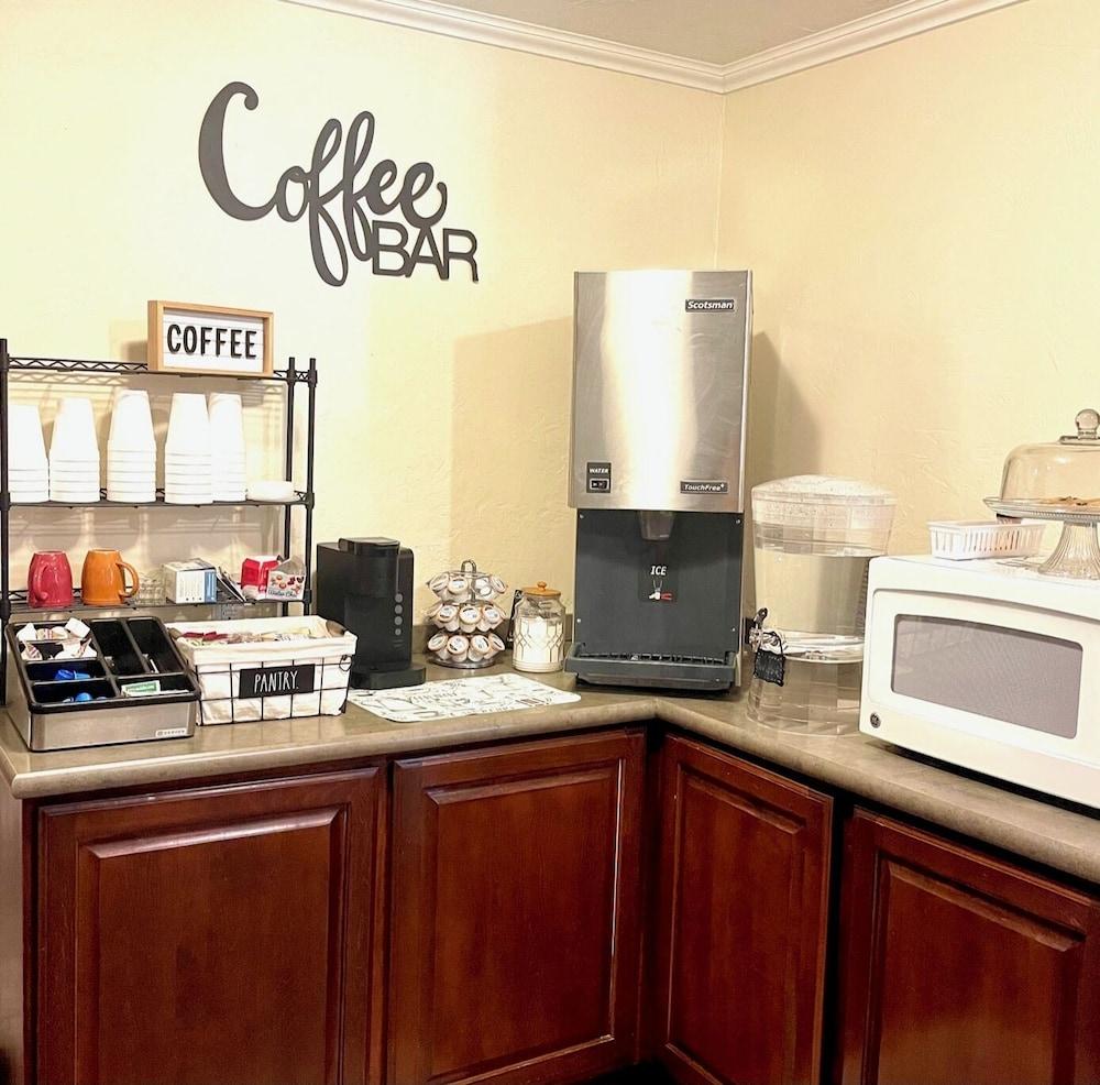 The Oasis Extended Stay photo 7