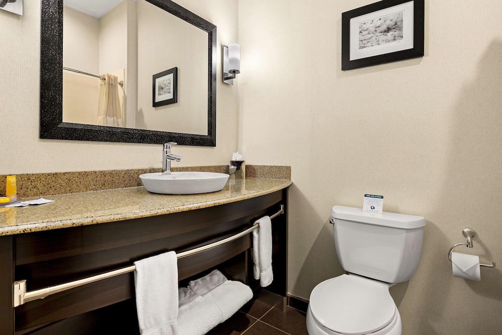Sonesta Essential Indianapolis Airport photo 10