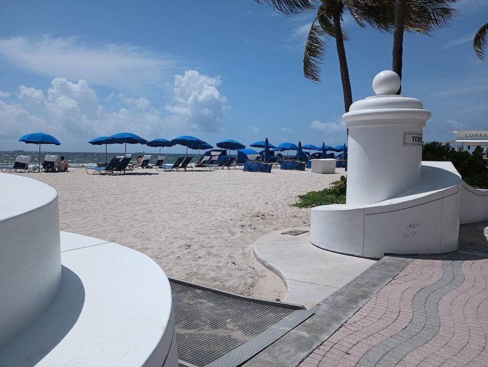 Private Residences at the Atlantic Resort and Spa photo 81